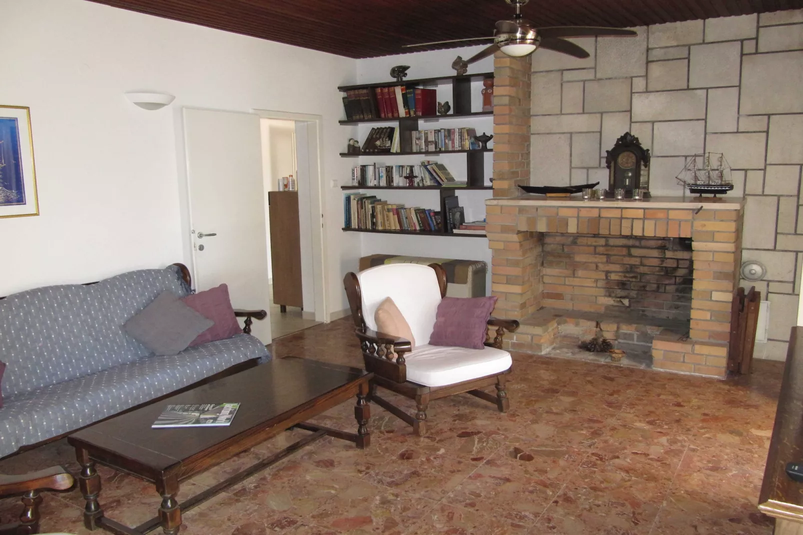 Beach House Nono - Four Bedroom Villa with Swimming Pool - Woonkamer