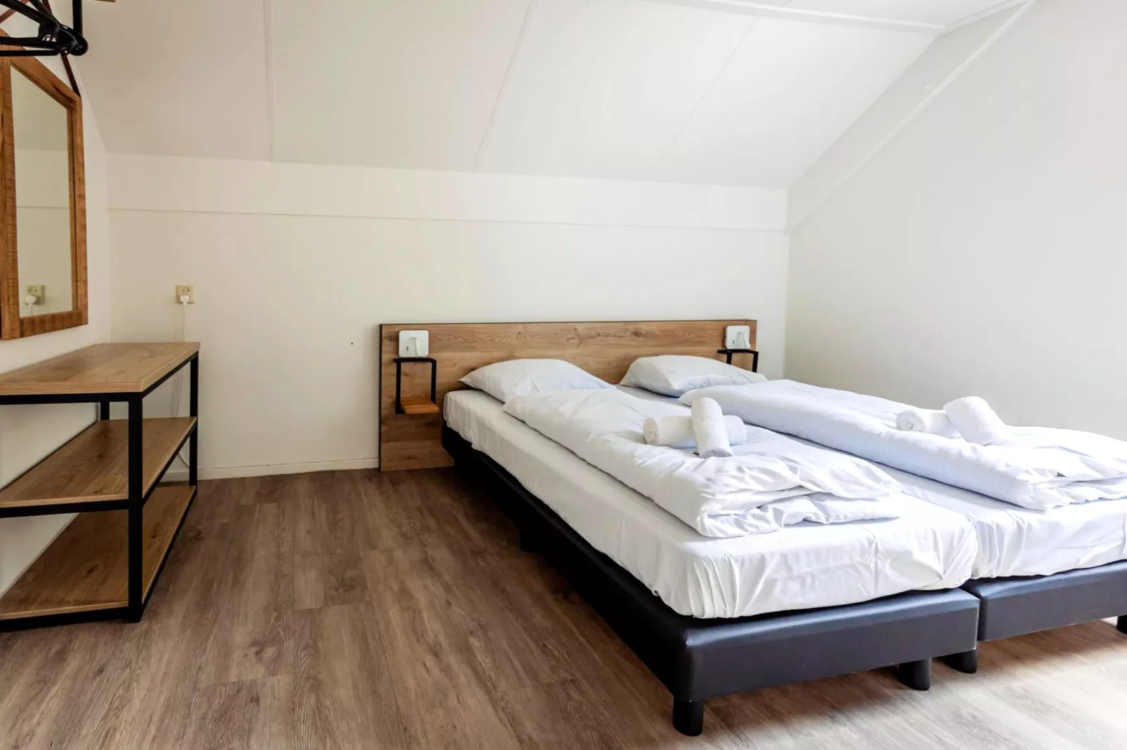 8 - Persons Family bungalow - Slaapkamer