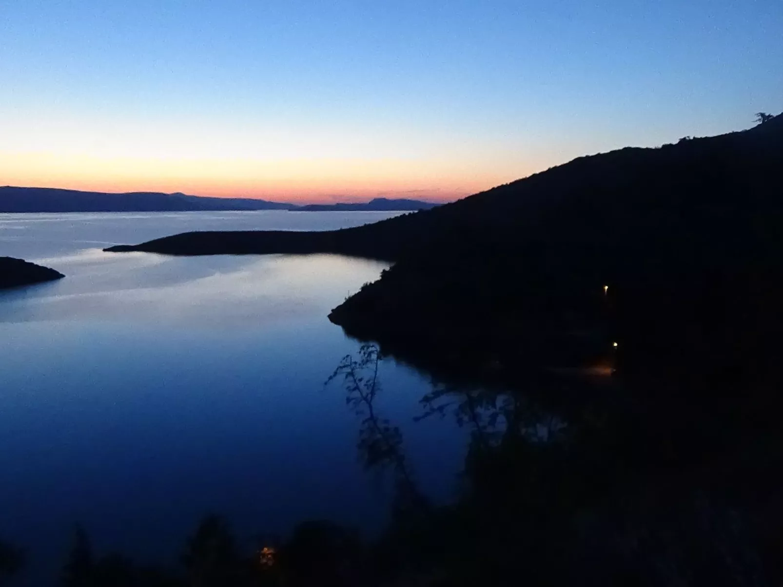 Mit Pool in Lukovo Sugarje - Buiten