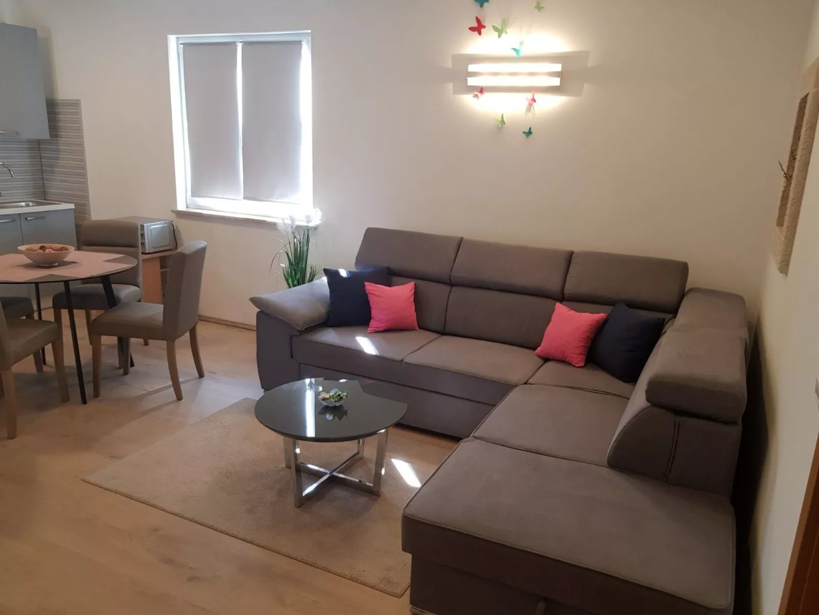 Wohnung mit Schwimmbad - Image-tags.info