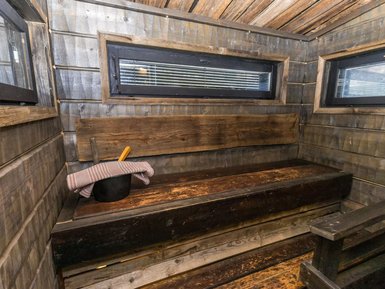 Villa kökköharju - Binnen