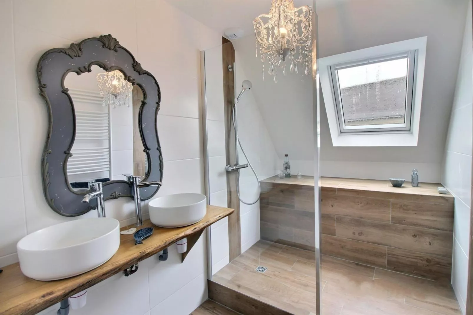 Joli Gite de vacances à Neulliac - Badkamer