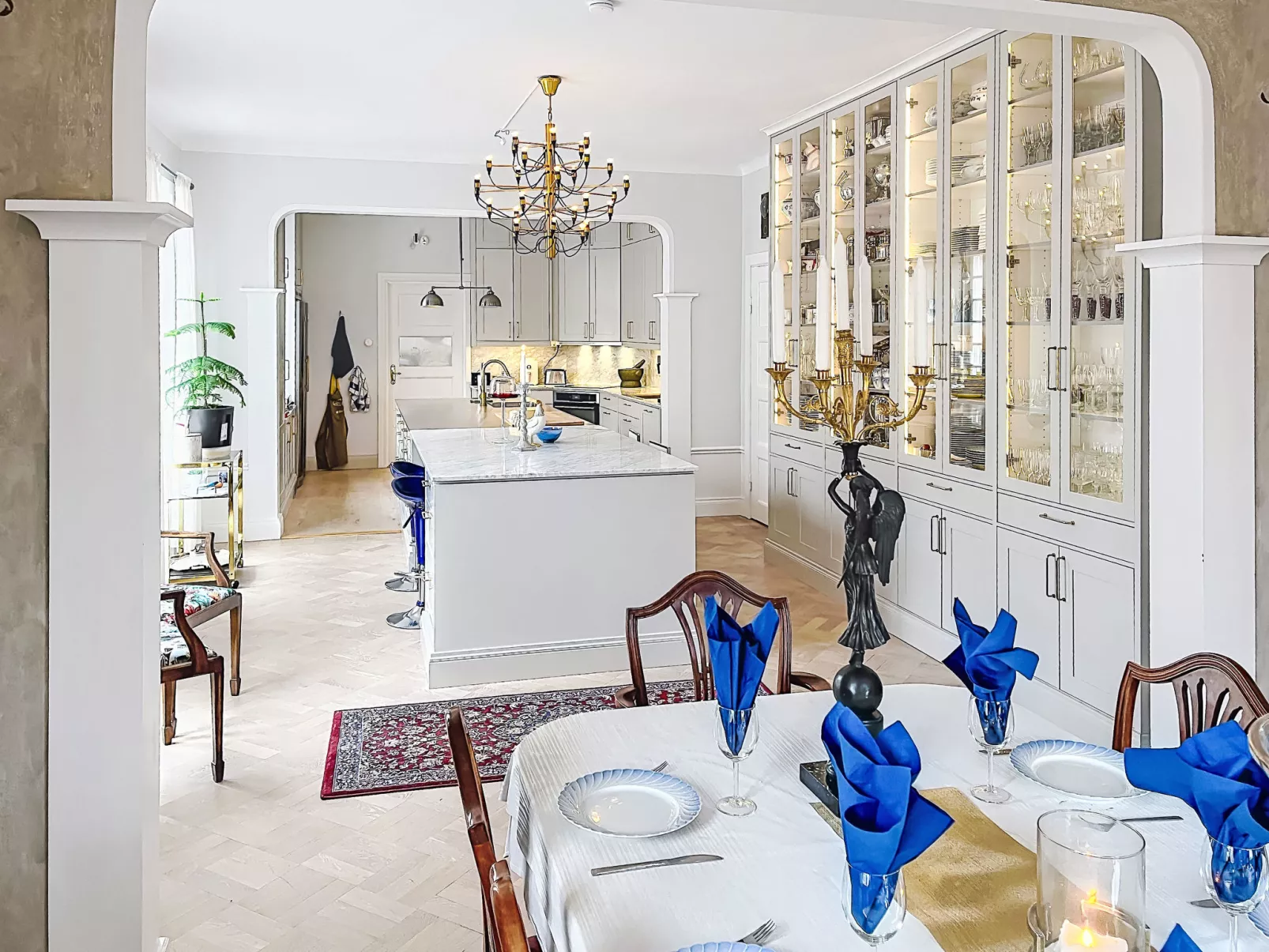 Herrgården - Binnen