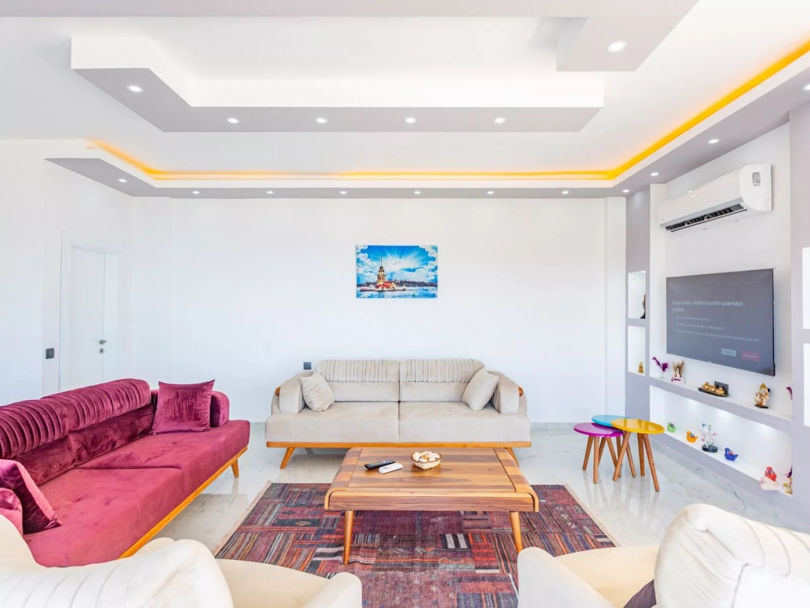 Villa Bajon mit Infinitypool und Meerblick - Binnen