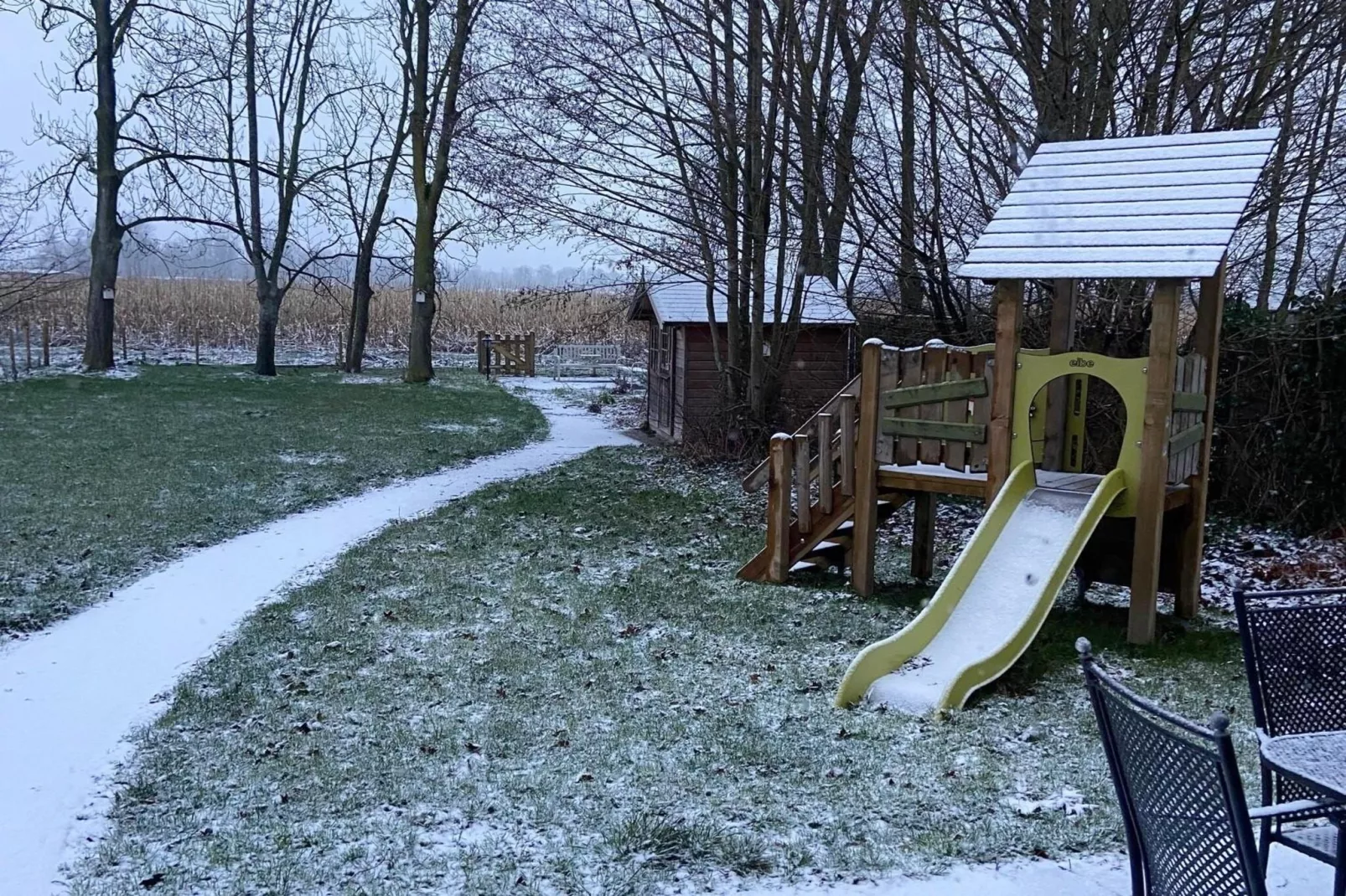 6 - Person Forest Pet & Family Bungalow - Gebied winter 1km