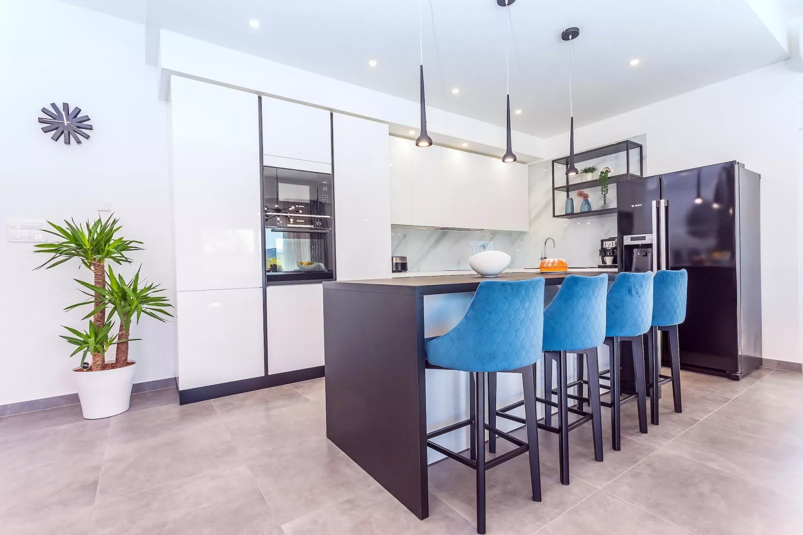 VILLA CASA MIA LUXURY RETREAT WITH SWIMMING POOL - Keuken