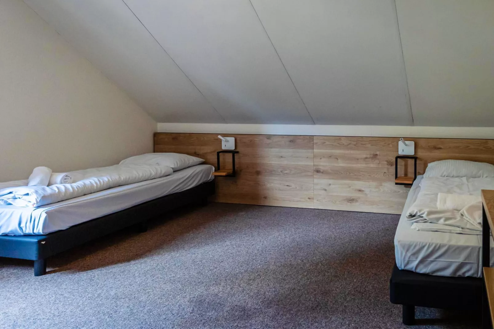 16 - Persons Family bungalow - Slaapkamer