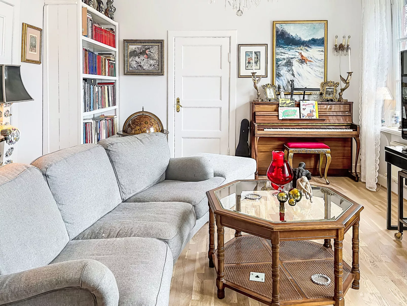 Herrgården - Binnen