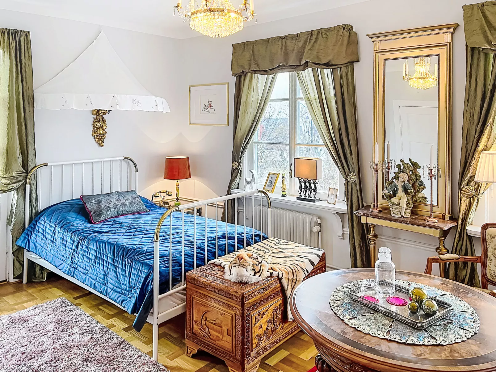 Herrgården - Binnen