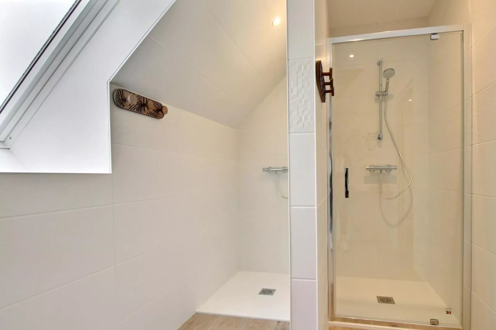 Joli Gite de vacances à Neulliac - Badkamer