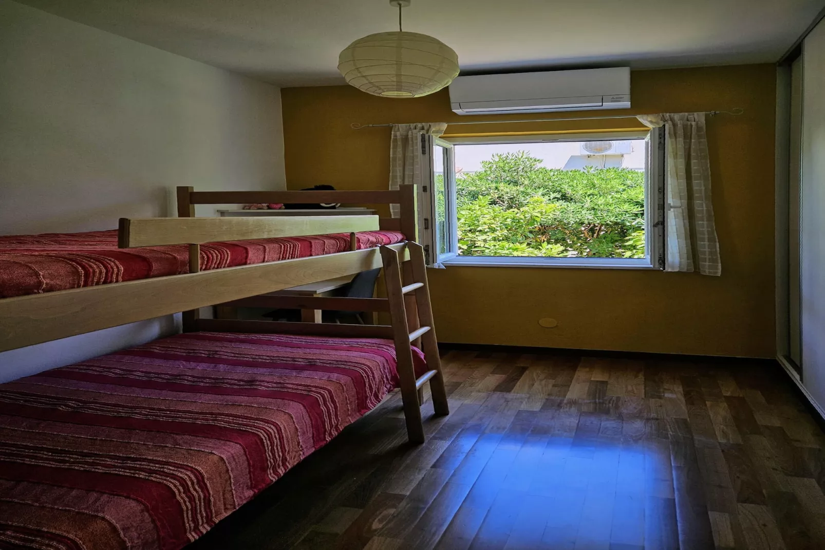 Beach House Nono - Four Bedroom Villa with Swimming Pool - Slaapkamer