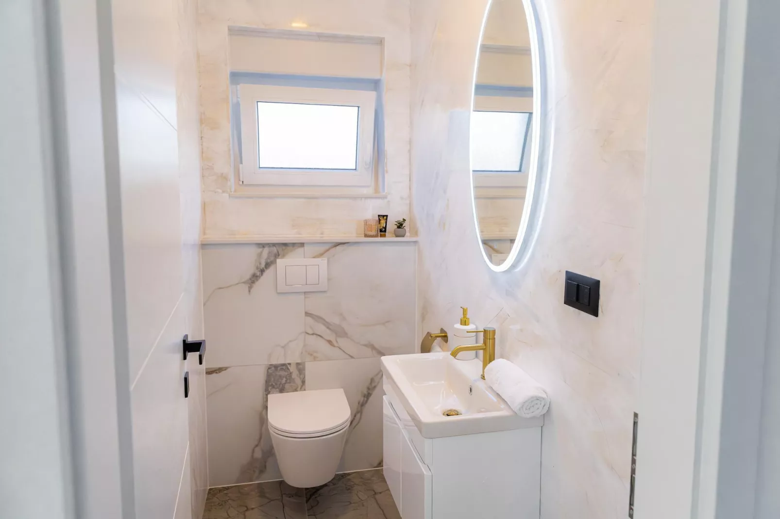 HOLIDAY HOME NENA - Badkamer