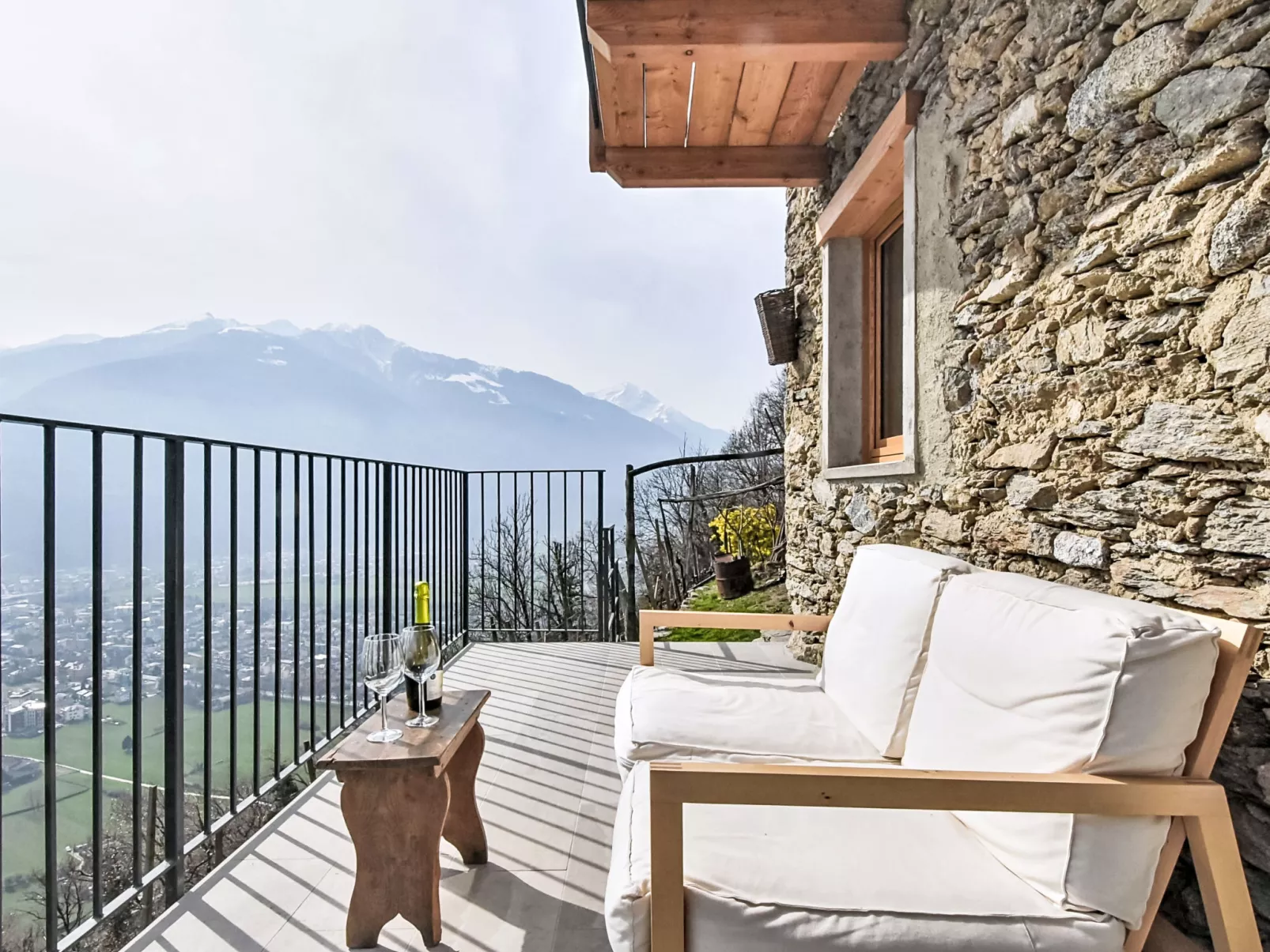 Al Vignale - La Grotta - Buiten