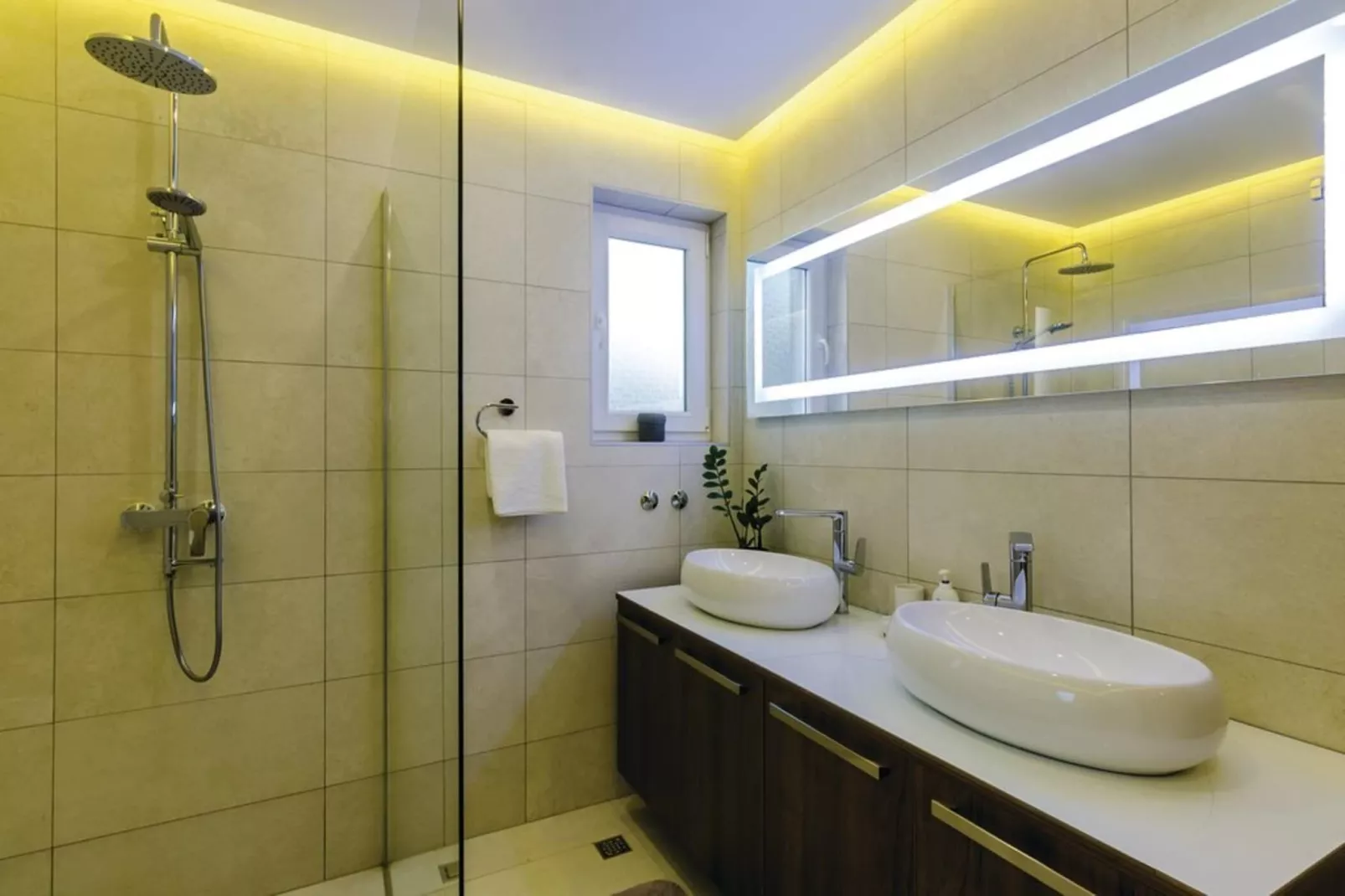 HOLIDAY HOUSE STONE BLISS - Badkamer