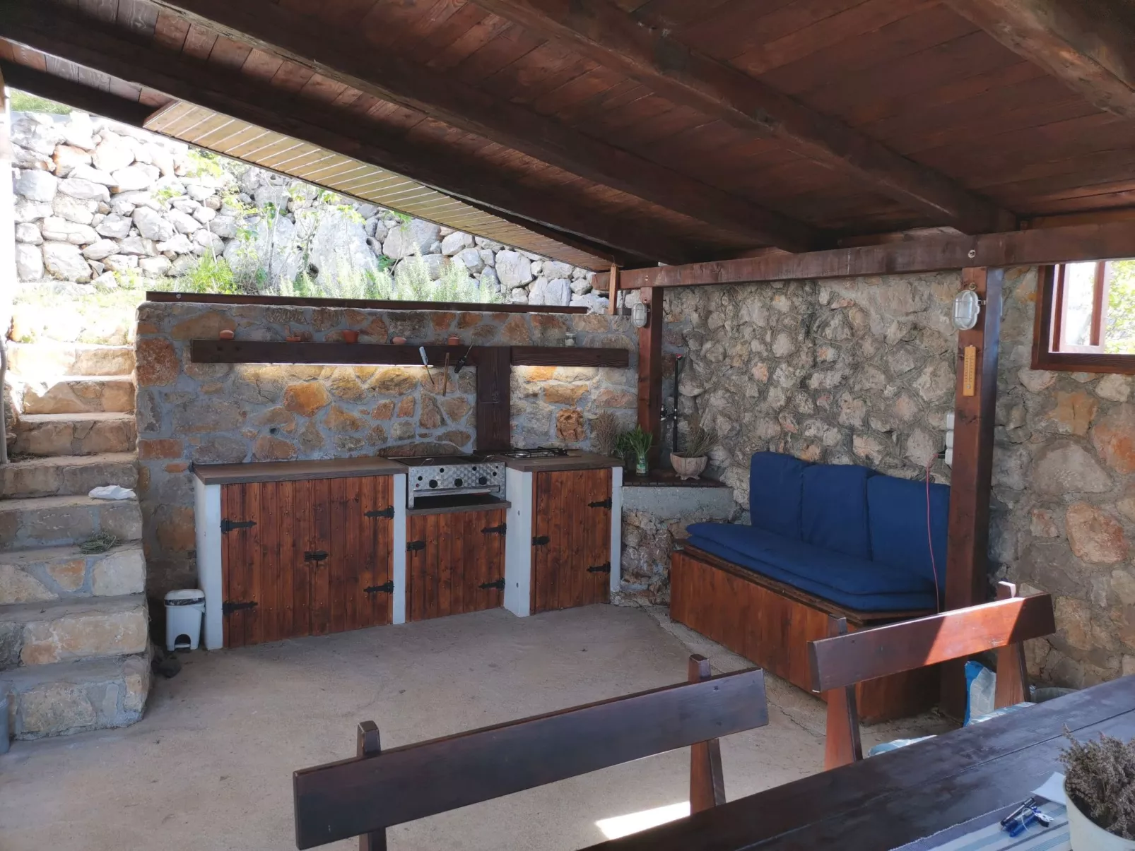 Mit Pool in Lukovo Sugarje - Binnen