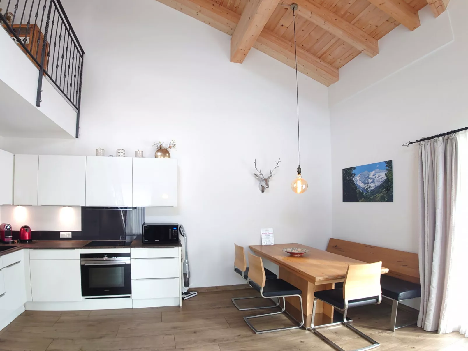 1_ZMO4 - Kitzview Terrace Apartment - Binnen