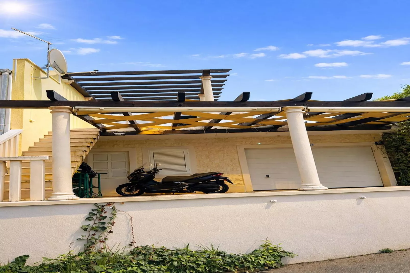 Villa Palma Maris - Buitenkant zomer