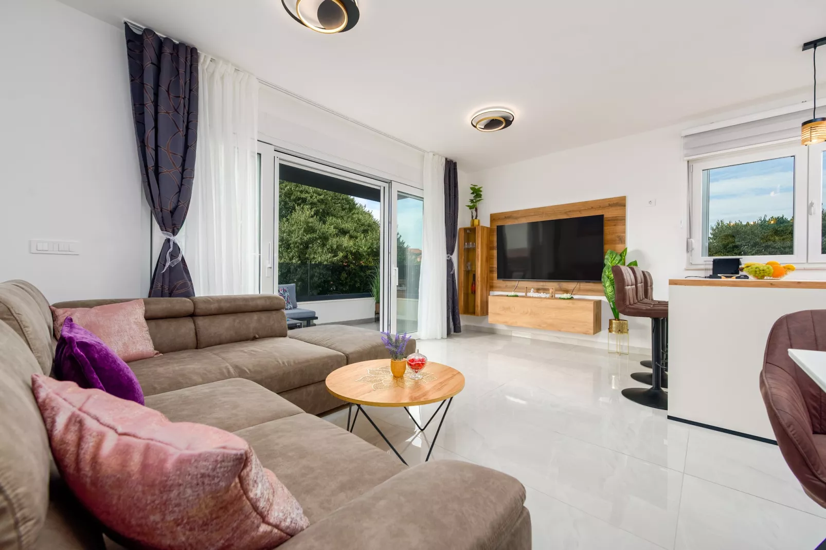 Deluxe apartment Anelle with jacuzzi