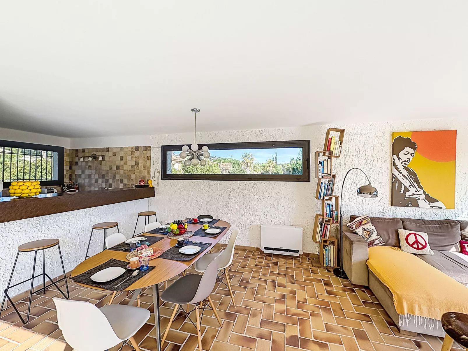 La Maison du Midi - Binnen