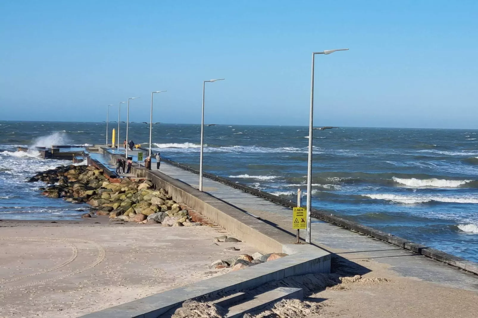 4 sterren vakantie huis in Løkken - Waterzicht