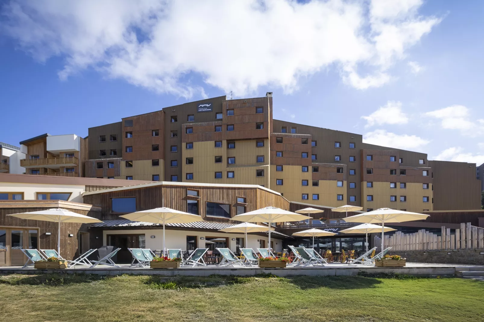 Les Bergers Chambre 2 personnes_C2 - Buitenkant zomer