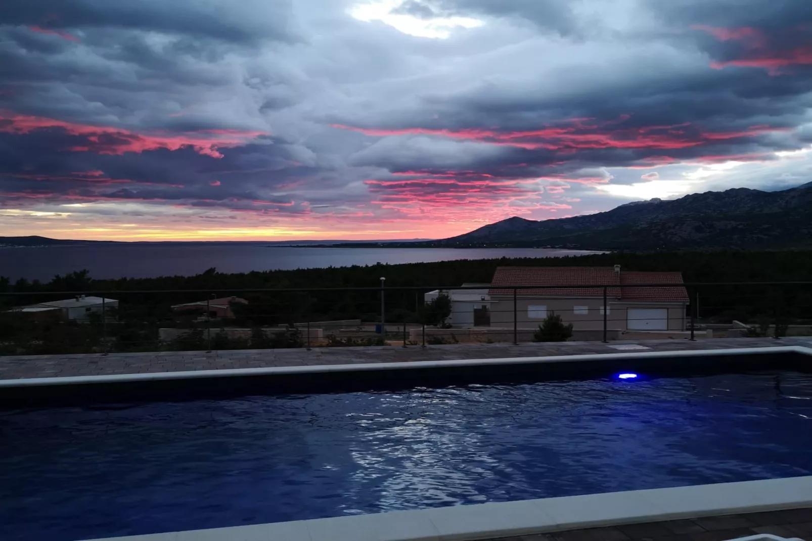 Villa Green Horizon with sea view - Zwembad