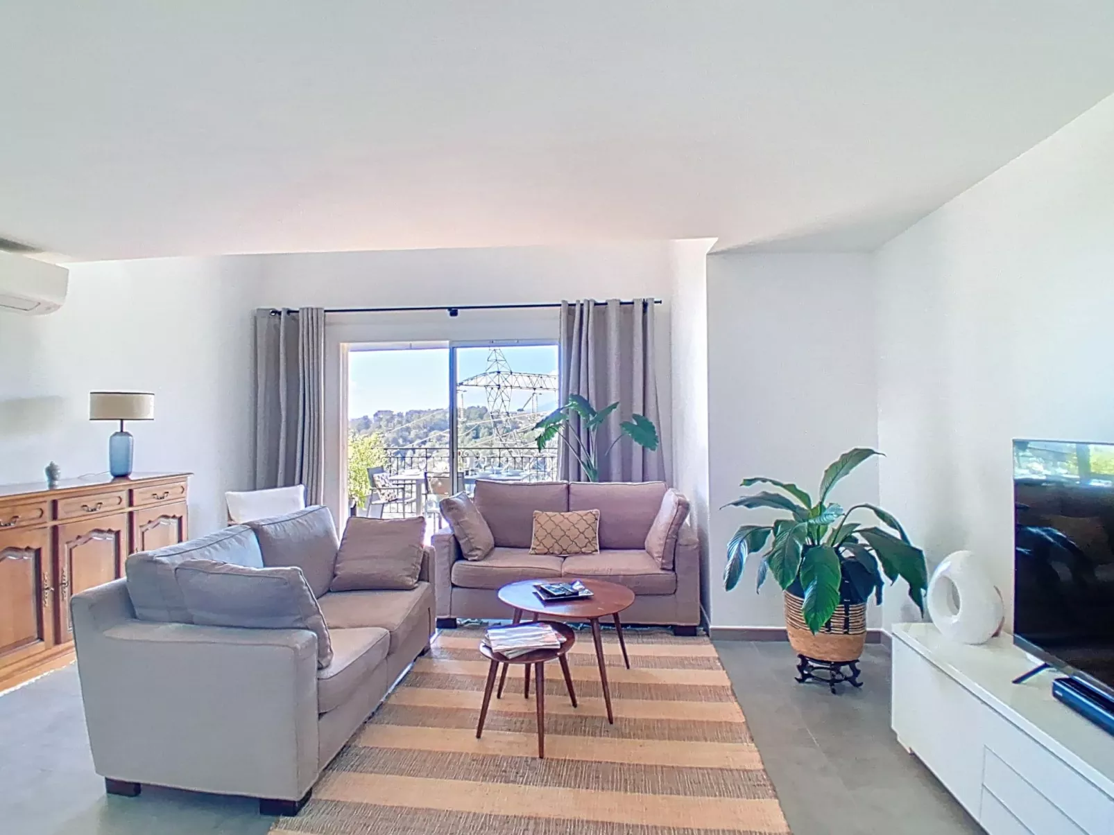 Domaine de l'Etoile - Binnen