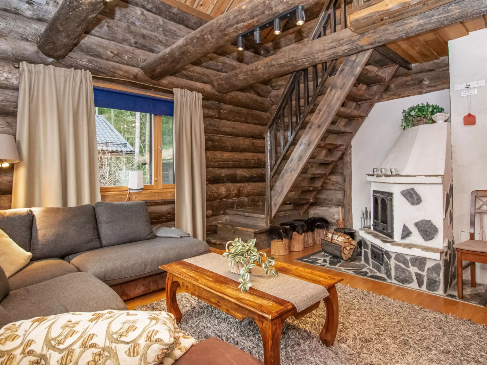 Villa kaunisvirta - Binnen