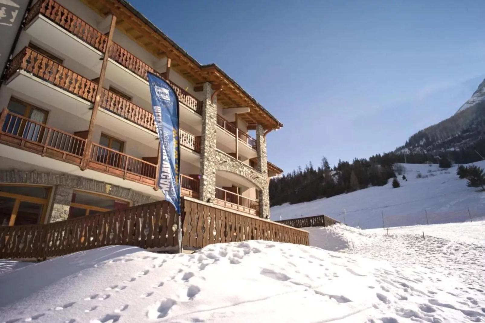 VALCENIS Chambre 5 personnes_C5 - Exterieur winter