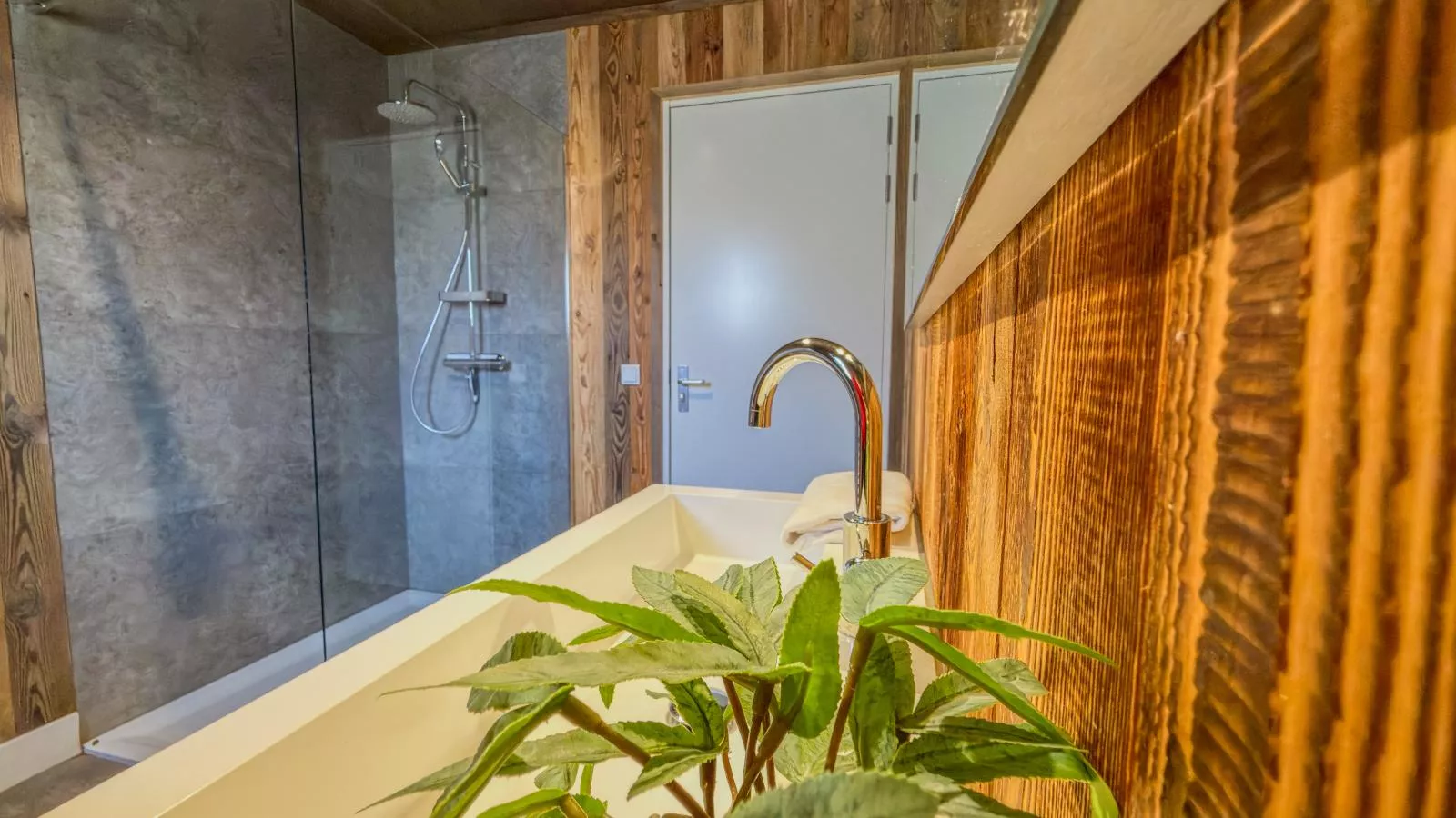 Afritz am See - Badkamer