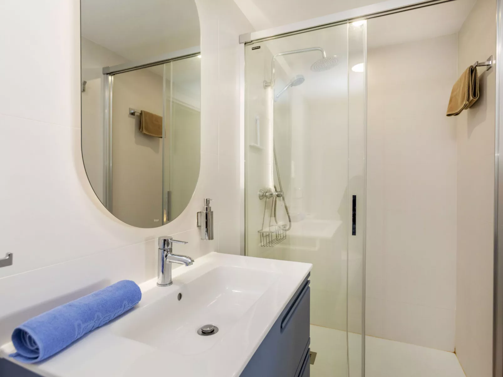 Los Delfines - Binnen