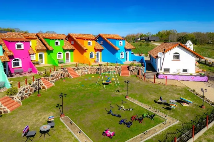 Domy wakacyjne dla max 5 osób w Dębinie - Tuinen zomer