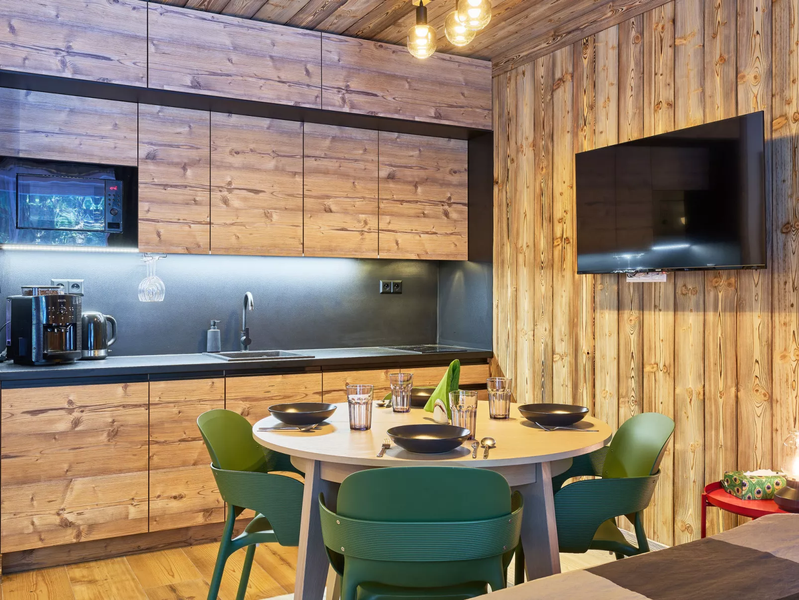 Harrachov Resident C