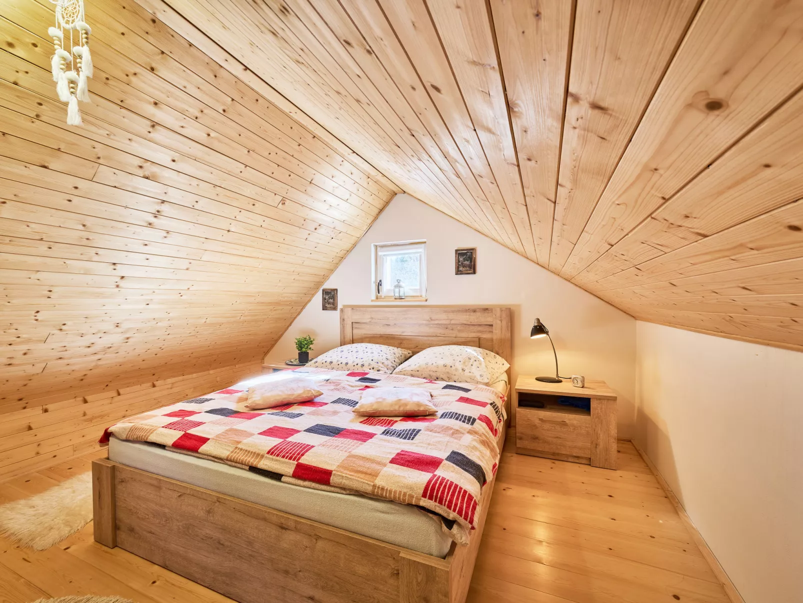 U potůčku - Binnen