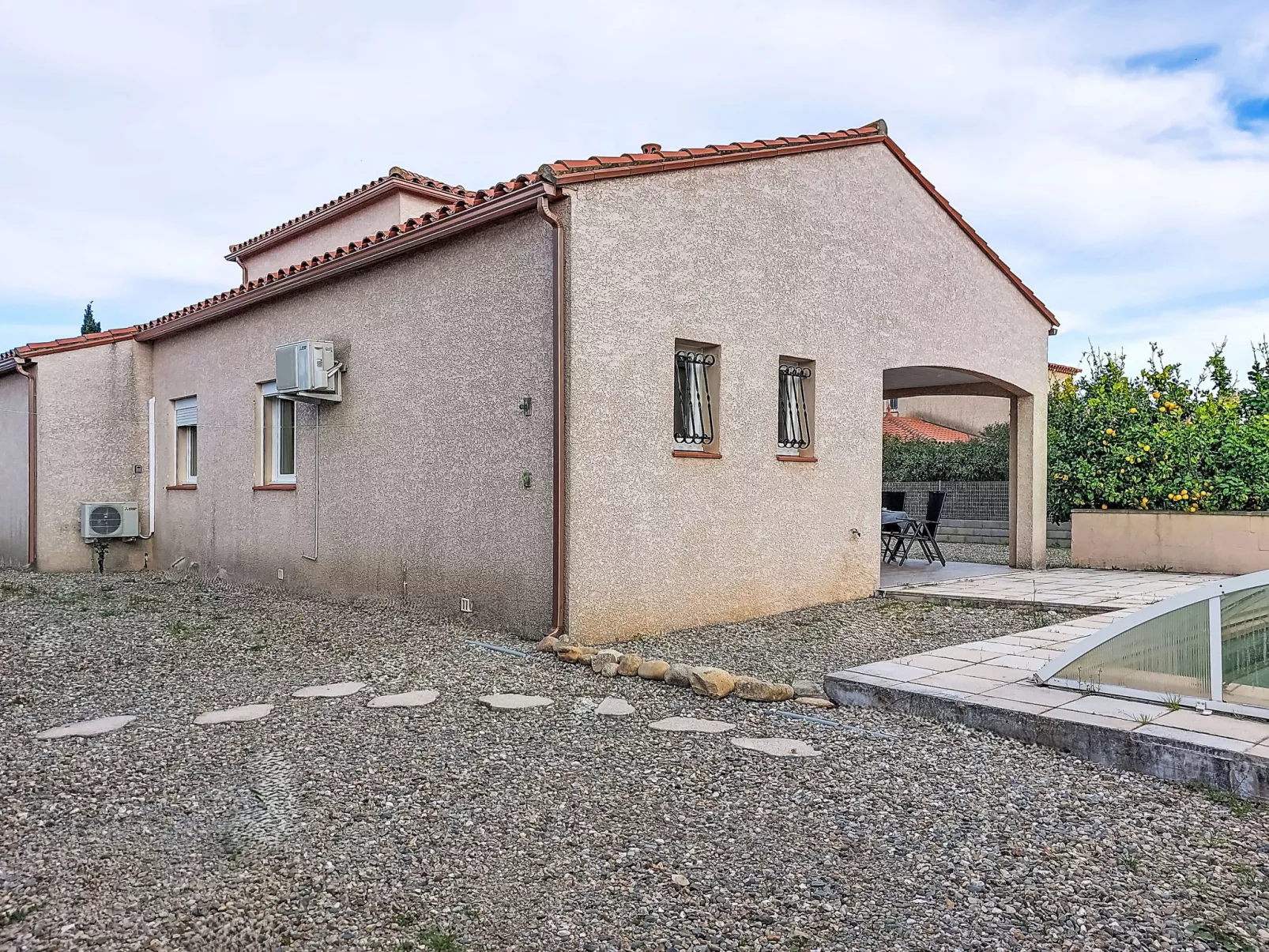 Villa Brouilla - Buiten