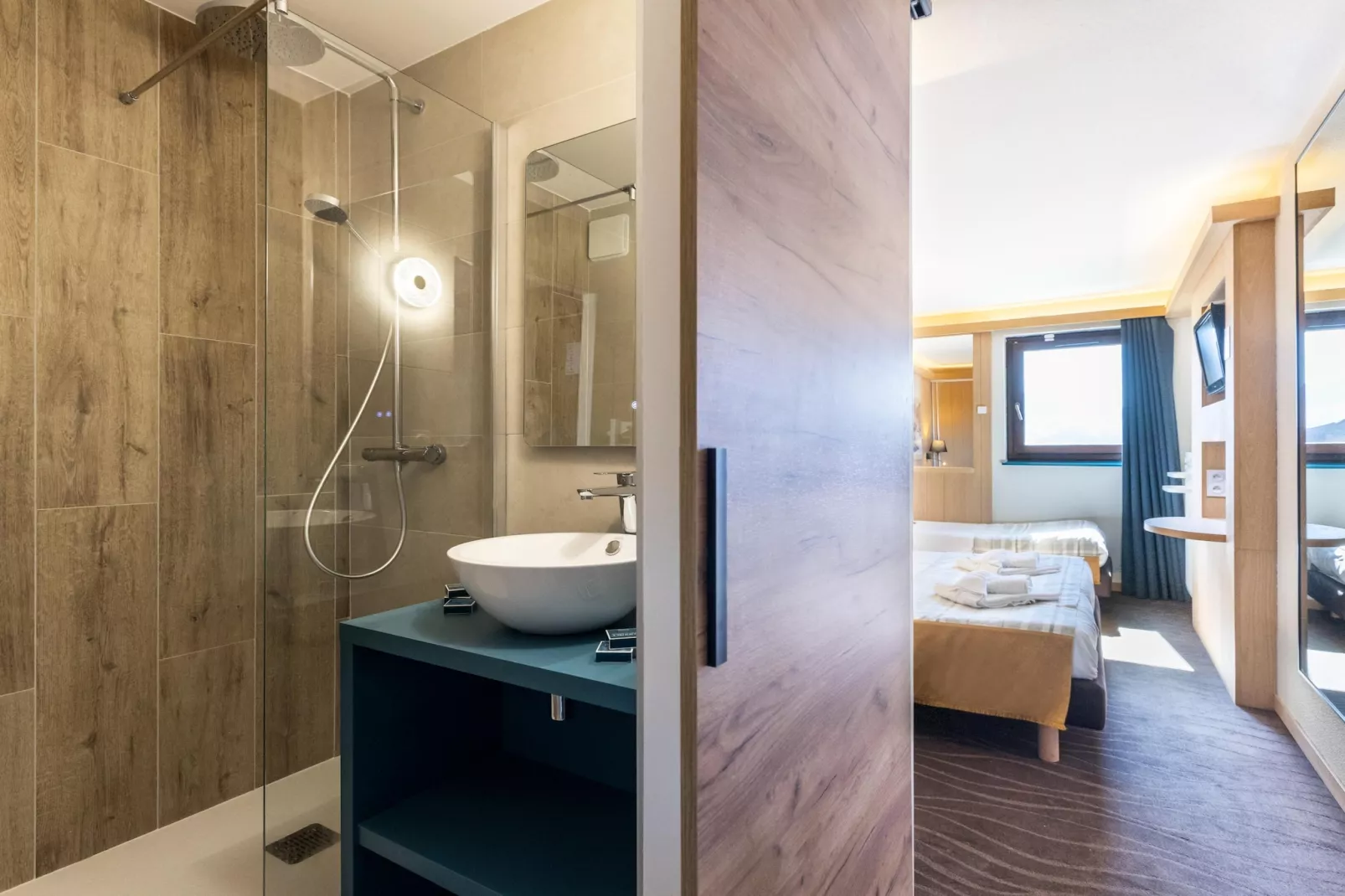 Les Bergers Chambre 3 personnes_C3 - Badkamer