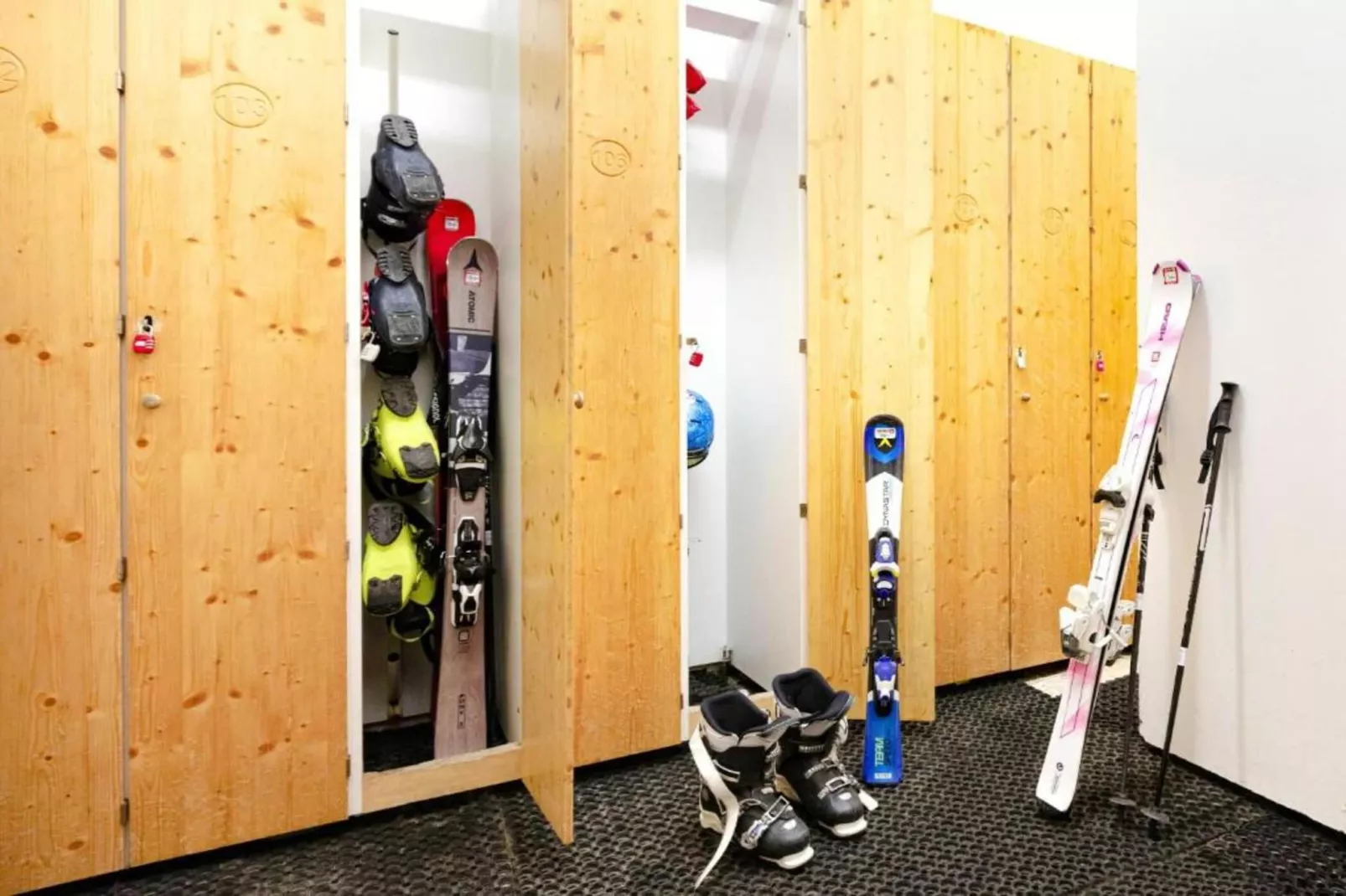 VALCENIS Chambre 5 personnes_C5 - Recreatieruimte