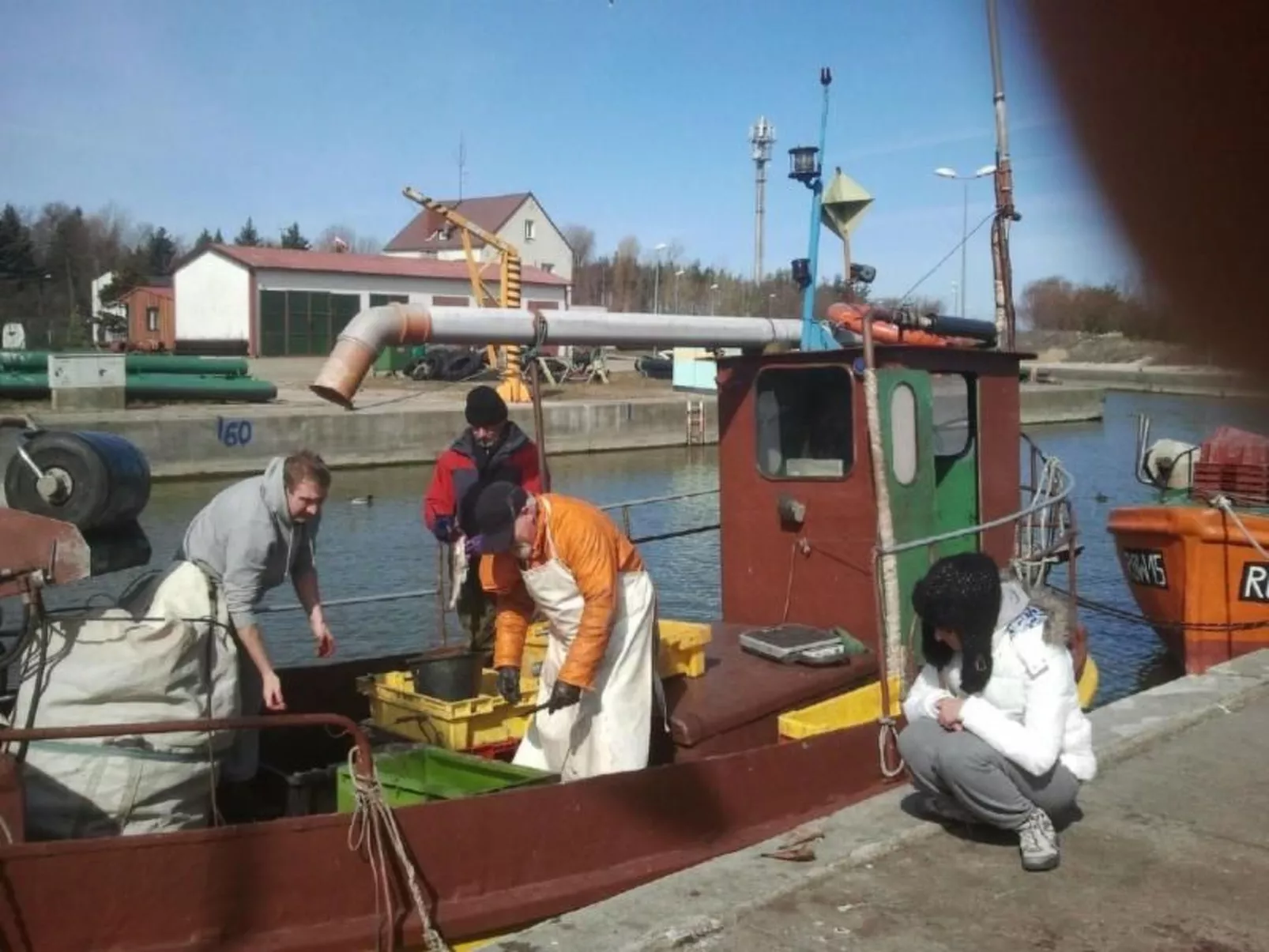 Charmantes Appartement in Rowy mit Grill, Garten - Buiten