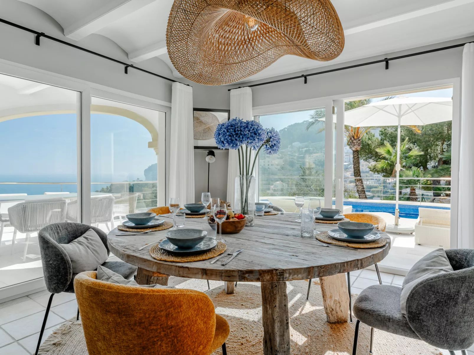 Tintorera Mar Azul - Buiten