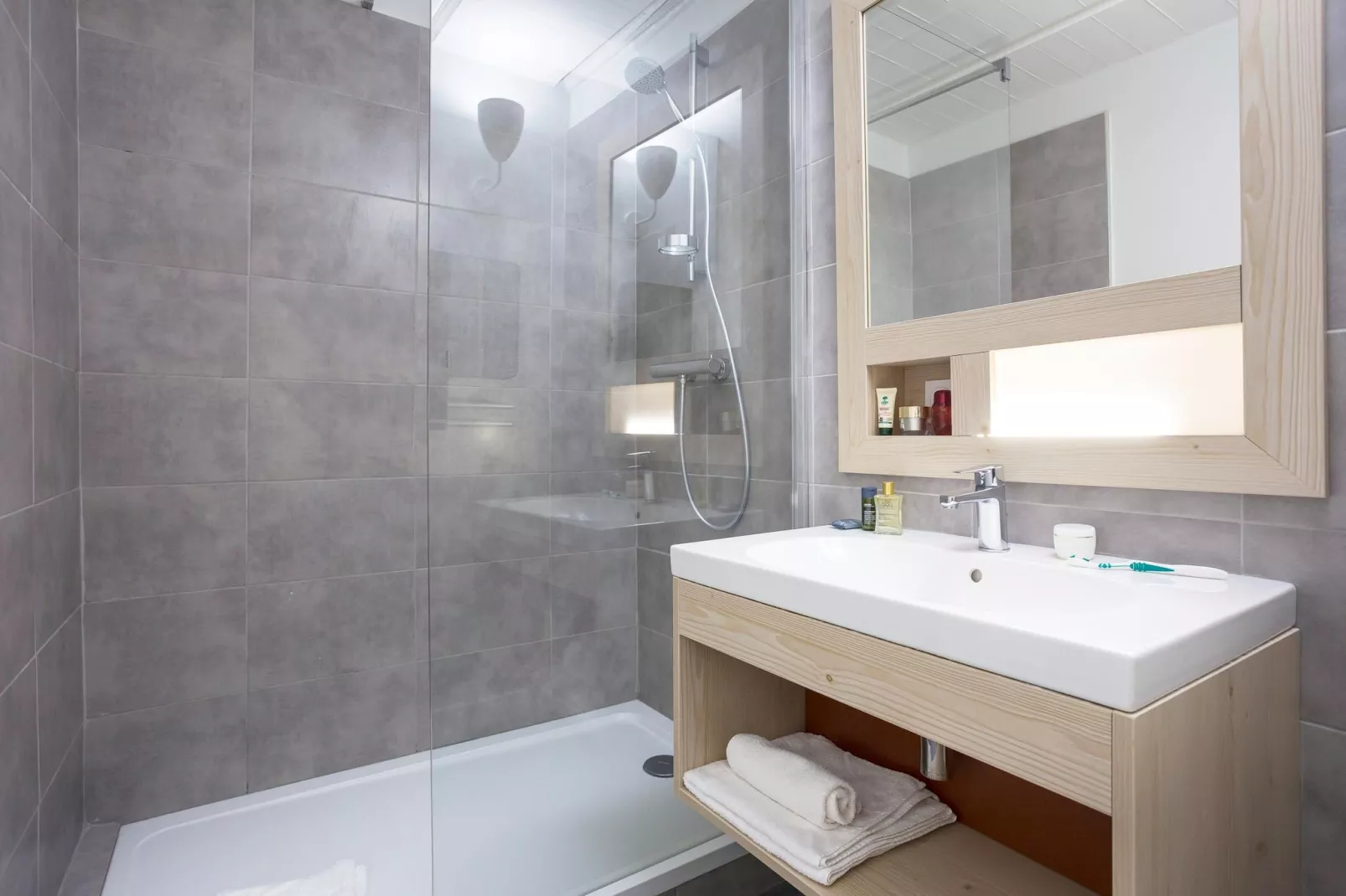 FLAINE Chambre 3 personnes C3 - Badkamer