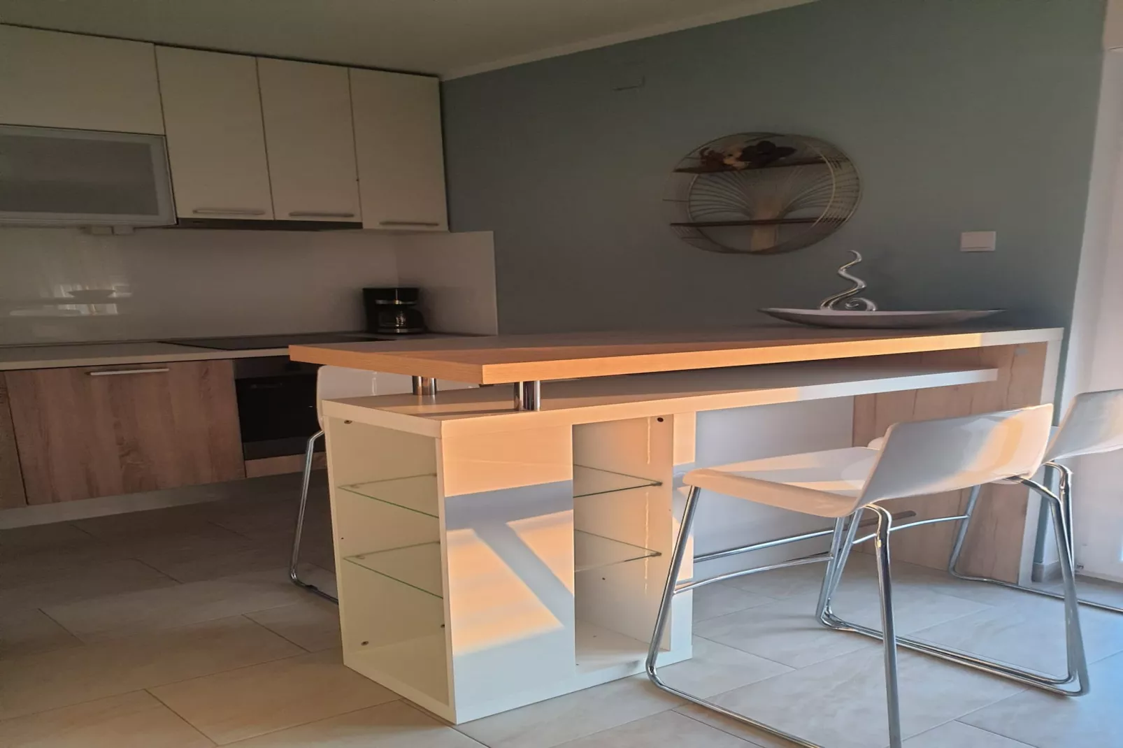 Villa Green Horizon with sea view - Eetkamer