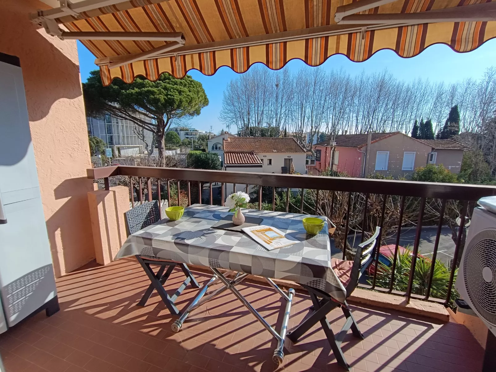 Les Flamants Roses - Buiten