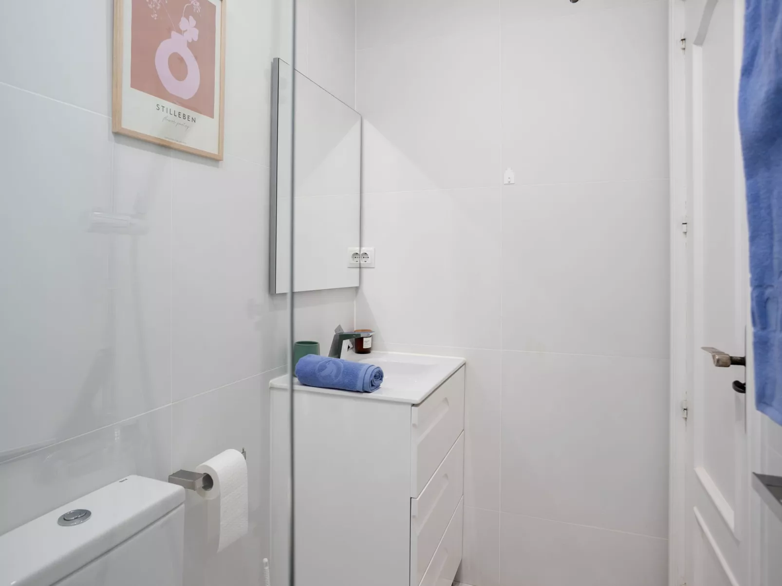 El Faro on the Beach - Binnen