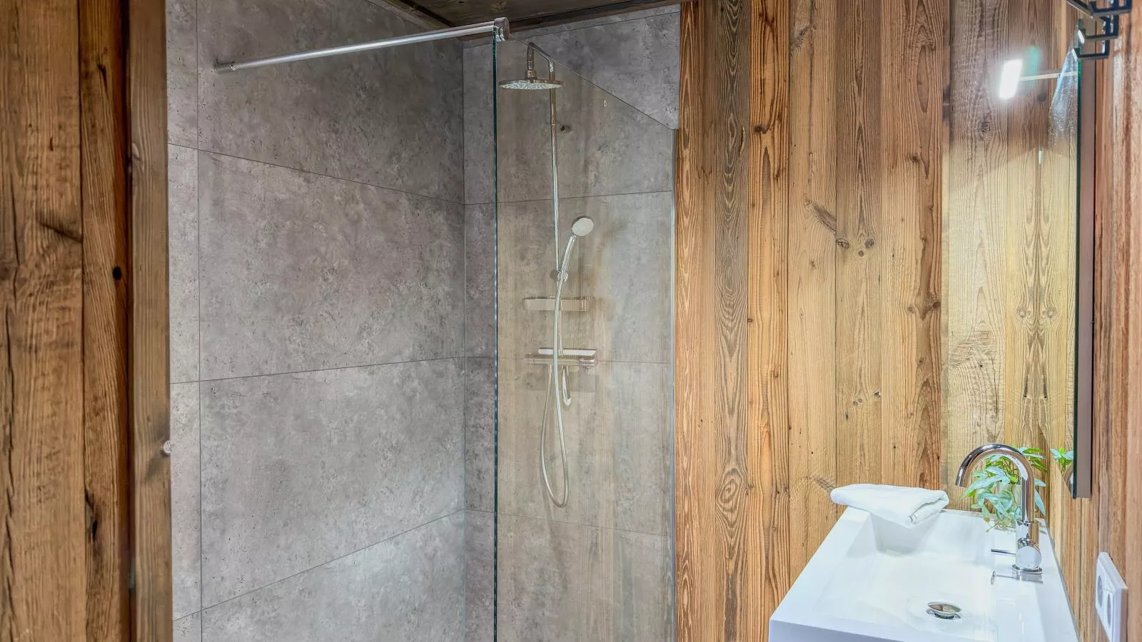 Gerlitzen Seealm - Badkamer