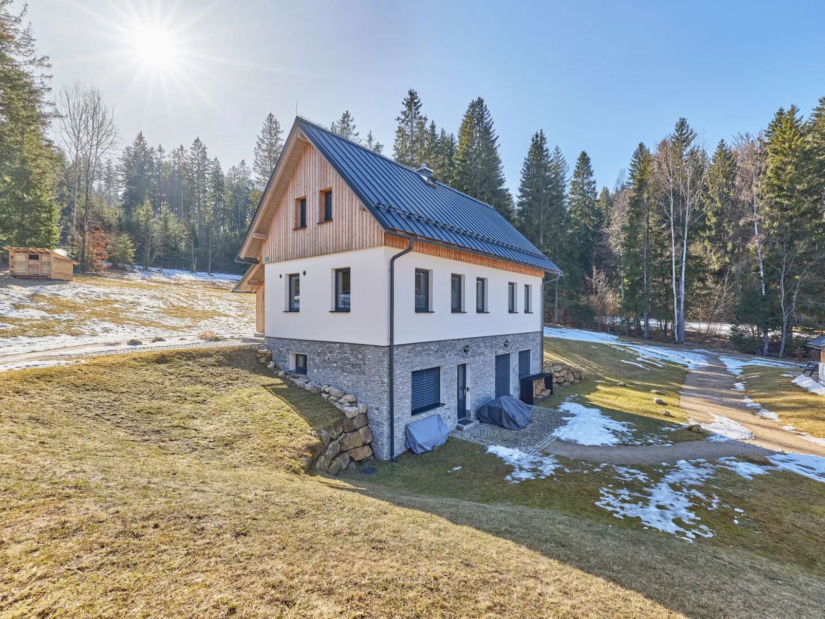 Sunny Terrace Oasis - Buiten