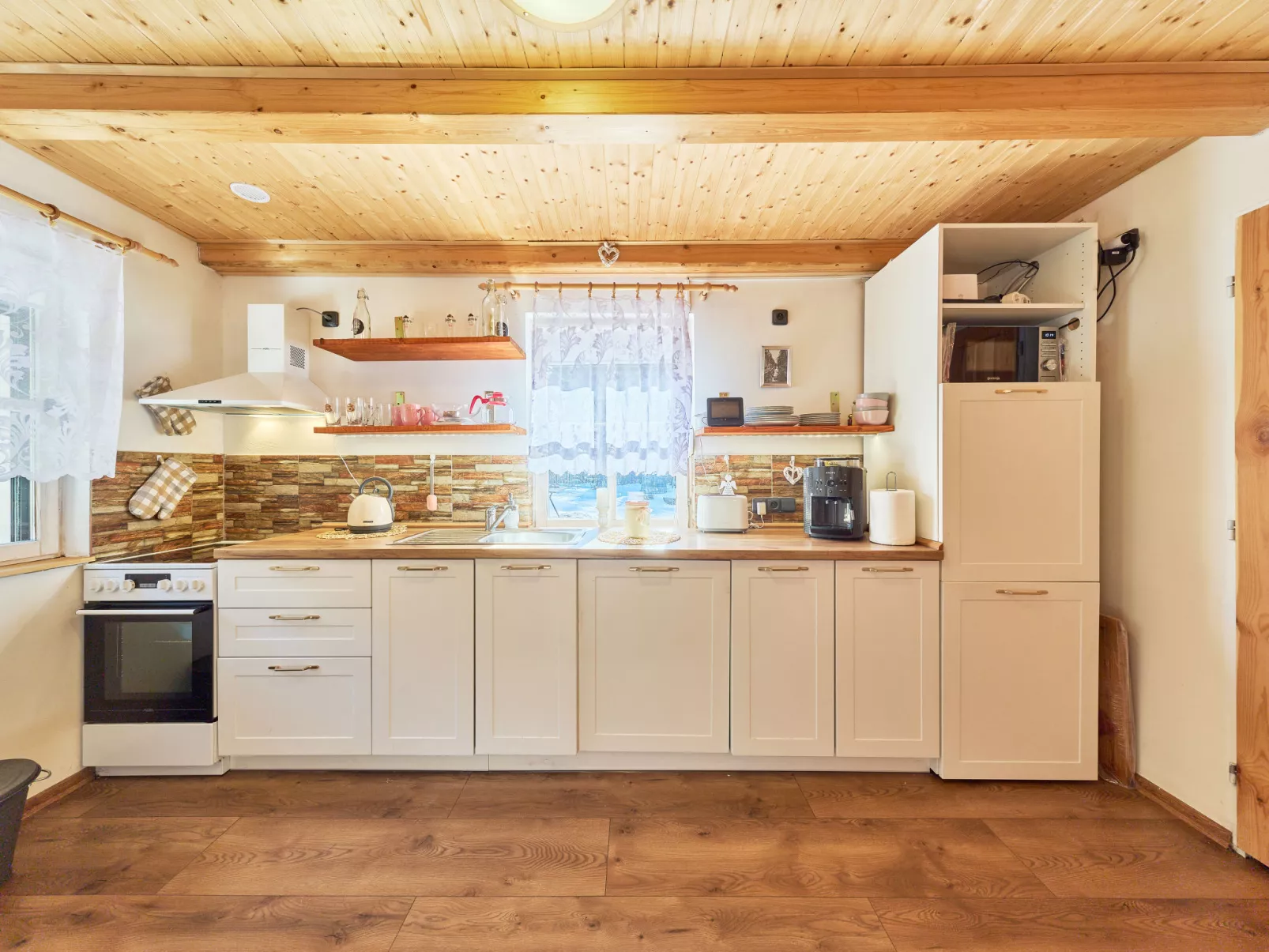 U potůčku - Binnen