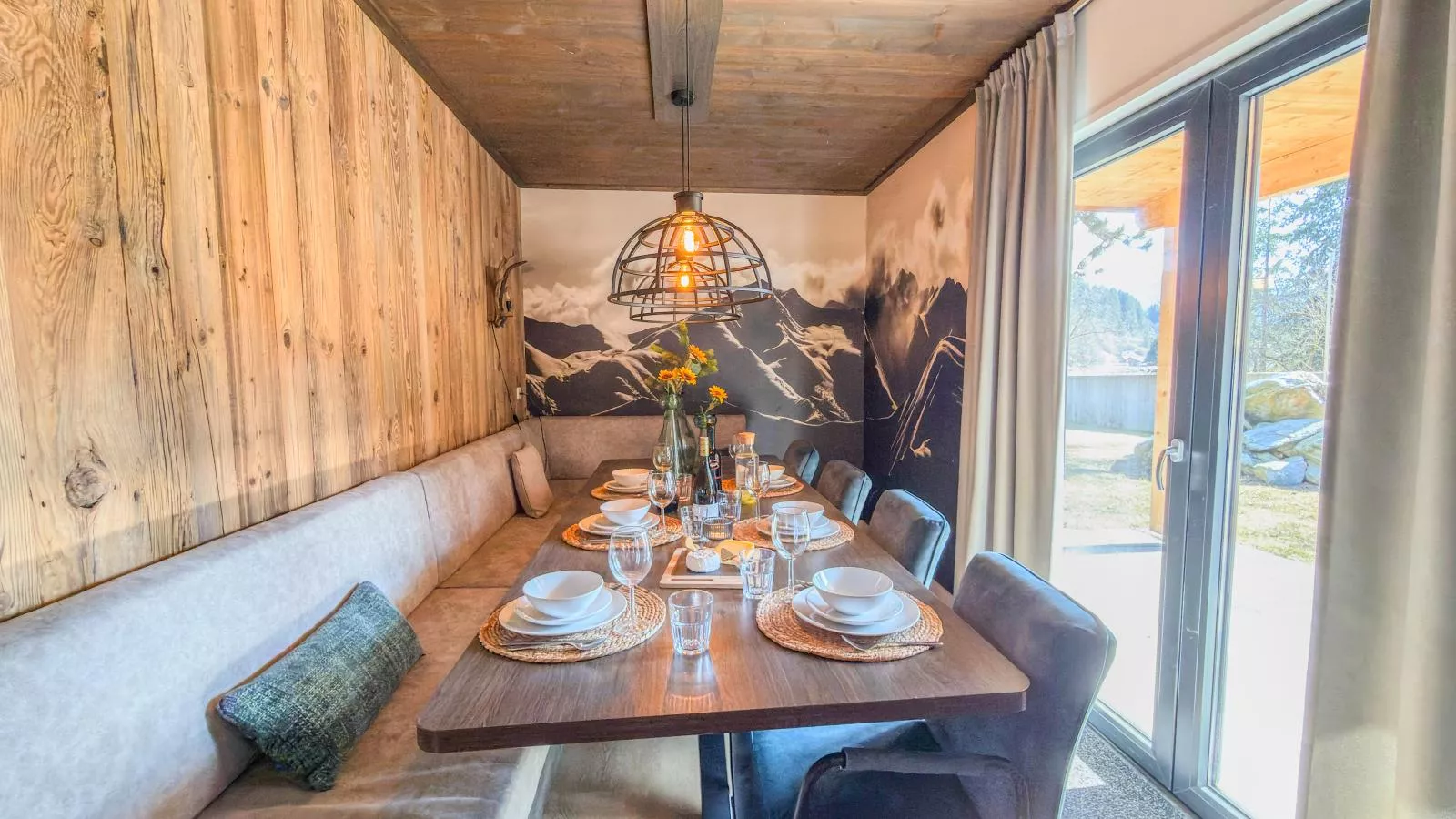 Alpenchalet am See - Eetkamer