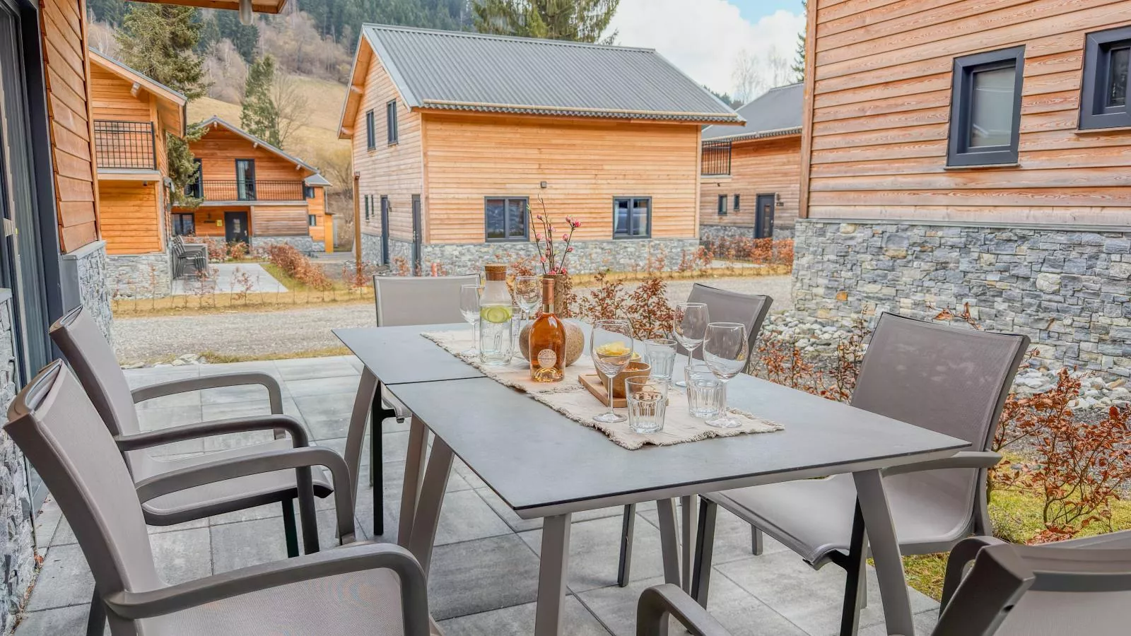 Gerlitzen Seealm - Terrasbalkon