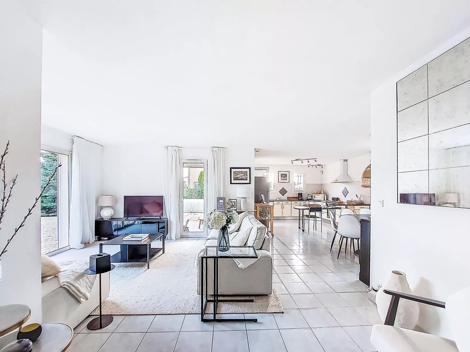 Villa Brouilla - Binnen