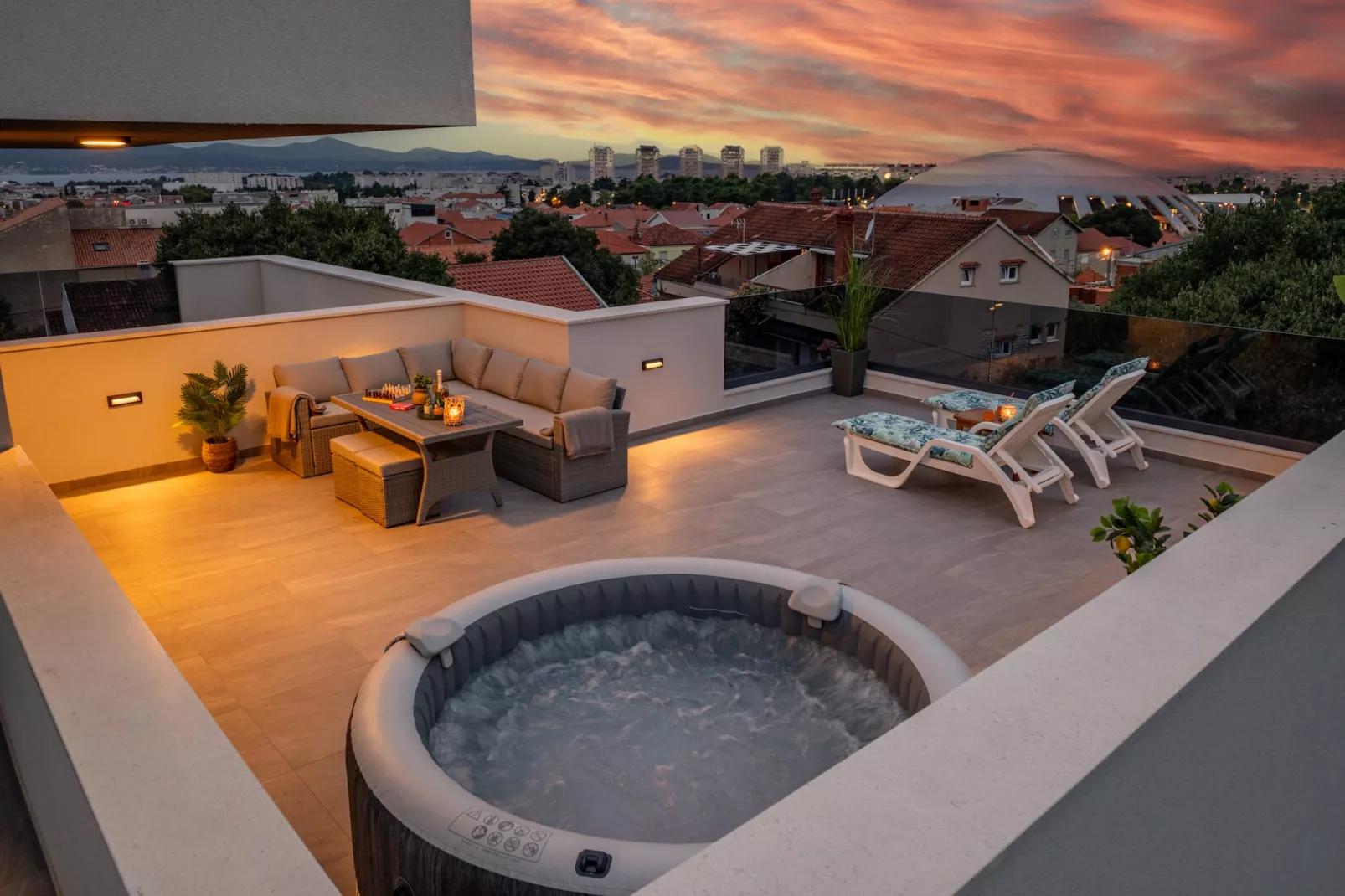 Deluxe apartment Anelle with jacuzzi - Terras